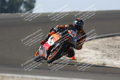 media/Nov-01-2025-TrackDaz (Sat) [[2b4d5192bc]]/B Group/1220pm (Turn 2 Outside)/